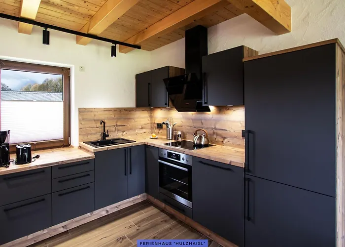 Ferienhaeuser بيت للعطل سيفن