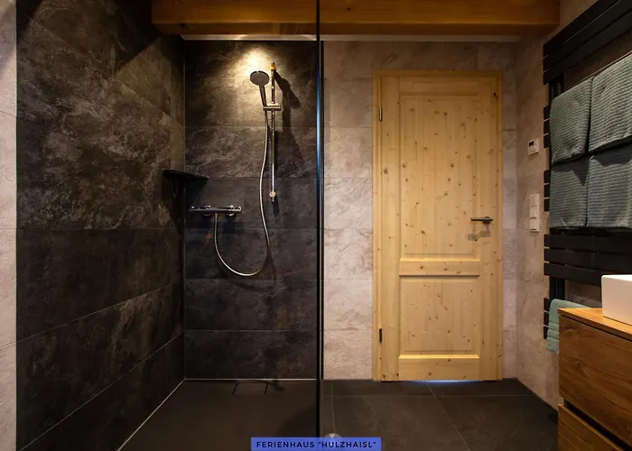 Ferienhaeuser بيت للعطل سيفن